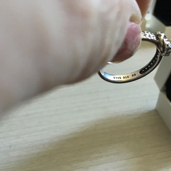 Pandora Shimmering Knot Ring  Size 8.5 - Picture 2 of 2